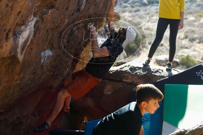 Bouldering in Hueco Tanks on 03/17/2019 with Blue Lizard Climbing and Yoga

Filename: SRM_20190317_1705140.jpg
Aperture: f/4.0
Shutter Speed: 1/250
Body: Canon EOS-1D Mark II
Lens: Canon EF 50mm f/1.8 II