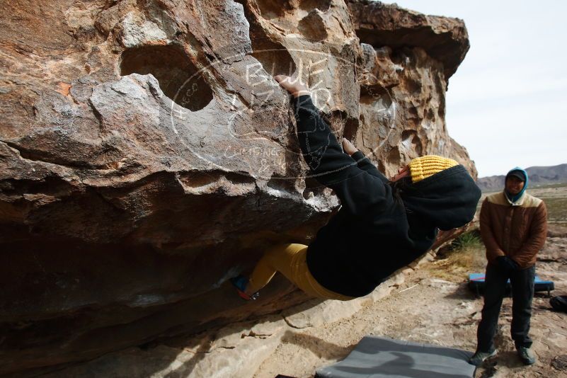 Bouldering in Hueco Tanks on 03/30/2019 with Blue Lizard Climbing and Yoga

Filename: SRM_20190330_0947140.jpg
Aperture: f/5.6
Shutter Speed: 1/400
Body: Canon EOS-1D Mark II
Lens: Canon EF 16-35mm f/2.8 L