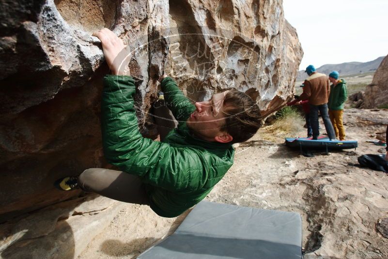 Bouldering in Hueco Tanks on 03/30/2019 with Blue Lizard Climbing and Yoga

Filename: SRM_20190330_0947570.jpg
Aperture: f/5.6
Shutter Speed: 1/250
Body: Canon EOS-1D Mark II
Lens: Canon EF 16-35mm f/2.8 L