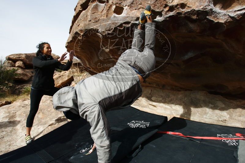 Bouldering in Hueco Tanks on 03/30/2019 with Blue Lizard Climbing and Yoga

Filename: SRM_20190330_1012470.jpg
Aperture: f/5.6
Shutter Speed: 1/500
Body: Canon EOS-1D Mark II
Lens: Canon EF 16-35mm f/2.8 L