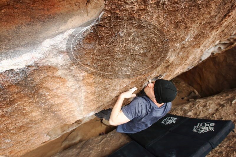 Bouldering in Hueco Tanks on 03/30/2019 with Blue Lizard Climbing and Yoga

Filename: SRM_20190330_1459360.jpg
Aperture: f/5.6
Shutter Speed: 1/250
Body: Canon EOS-1D Mark II
Lens: Canon EF 16-35mm f/2.8 L