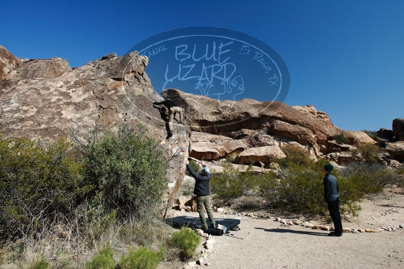 Bouldering in Hueco Tanks on 03/31/2019 with Blue Lizard Climbing and Yoga

Filename: SRM_20190331_1008530.jpg
Aperture: f/5.6
Shutter Speed: 1/160
Body: Canon EOS-1D Mark II
Lens: Canon EF 16-35mm f/2.8 L