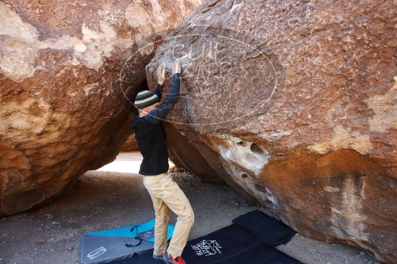 Bouldering in Hueco Tanks on 03/31/2019 with Blue Lizard Climbing and Yoga

Filename: SRM_20190331_1047240.jpg
Aperture: f/5.6
Shutter Speed: 1/250
Body: Canon EOS-1D Mark II
Lens: Canon EF 16-35mm f/2.8 L