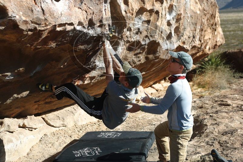 Bouldering in Hueco Tanks on 04/06/2019 with Blue Lizard Climbing and Yoga

Filename: SRM_20190406_0908240.jpg
Aperture: f/4.0
Shutter Speed: 1/400
Body: Canon EOS-1D Mark II
Lens: Canon EF 50mm f/1.8 II