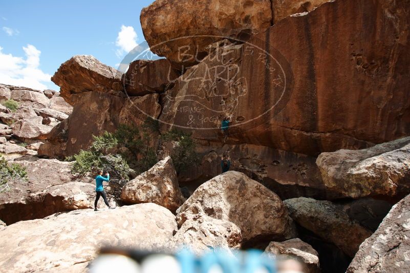 Bouldering in Hueco Tanks on 04/13/2019 with Blue Lizard Climbing and Yoga

Filename: SRM_20190413_1346381.jpg
Aperture: f/4.0
Shutter Speed: 1/800
Body: Canon EOS-1D Mark II
Lens: Canon EF 16-35mm f/2.8 L