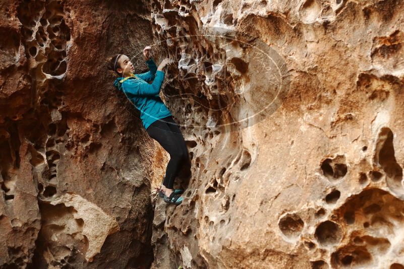 Bouldering in Hueco Tanks on 04/13/2019 with Blue Lizard Climbing and Yoga

Filename: SRM_20190413_1541360.jpg
Aperture: f/3.5
Shutter Speed: 1/125
Body: Canon EOS-1D Mark II
Lens: Canon EF 50mm f/1.8 II