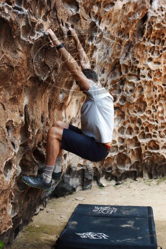 Bouldering in Hueco Tanks on 04/26/2019 with Blue Lizard Climbing and Yoga

Filename: SRM_20190426_1244220.jpg
Aperture: f/3.5
Shutter Speed: 1/320
Body: Canon EOS-1D Mark II
Lens: Canon EF 50mm f/1.8 II