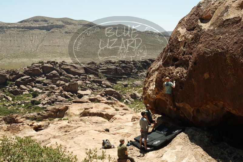 Bouldering in Hueco Tanks on 06/15/2019 with Blue Lizard Climbing and Yoga

Filename: SRM_20190615_1209180.jpg
Aperture: f/5.6
Shutter Speed: 1/500
Body: Canon EOS-1D Mark II
Lens: Canon EF 50mm f/1.8 II