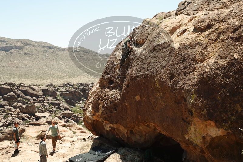 Bouldering in Hueco Tanks on 06/15/2019 with Blue Lizard Climbing and Yoga

Filename: SRM_20190615_1213060.jpg
Aperture: f/5.6
Shutter Speed: 1/400
Body: Canon EOS-1D Mark II
Lens: Canon EF 50mm f/1.8 II