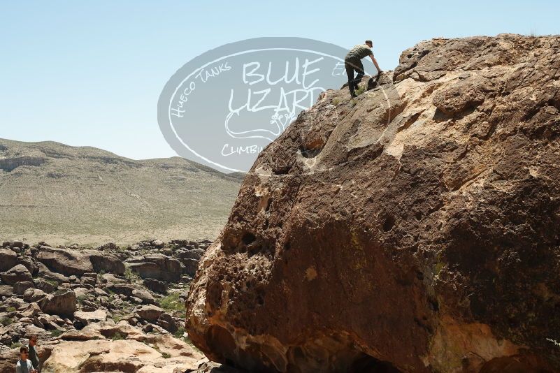 Bouldering in Hueco Tanks on 06/15/2019 with Blue Lizard Climbing and Yoga

Filename: SRM_20190615_1213220.jpg
Aperture: f/5.6
Shutter Speed: 1/500
Body: Canon EOS-1D Mark II
Lens: Canon EF 50mm f/1.8 II