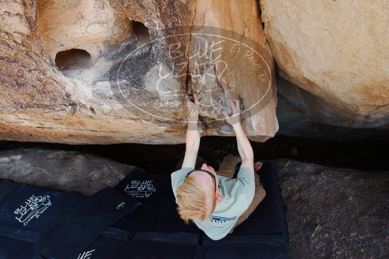 Bouldering in Hueco Tanks on 06/15/2019 with Blue Lizard Climbing and Yoga

Filename: SRM_20190615_1515400.jpg
Aperture: f/5.0
Shutter Speed: 1/250
Body: Canon EOS-1D Mark II
Lens: Canon EF 16-35mm f/2.8 L