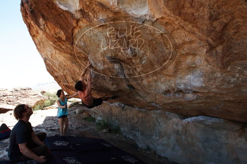 Bouldering in Hueco Tanks on 06/28/2019 with Blue Lizard Climbing and Yoga

Filename: SRM_20190628_1212390.jpg
Aperture: f/8.0
Shutter Speed: 1/400
Body: Canon EOS-1D Mark II
Lens: Canon EF 16-35mm f/2.8 L