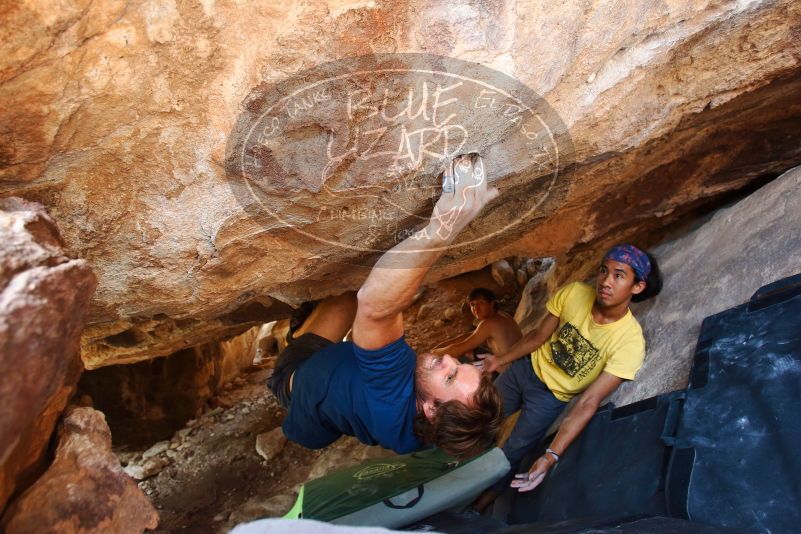 Bouldering in Hueco Tanks on 08/31/2019 with Blue Lizard Climbing and Yoga

Filename: SRM_20190831_1407110.jpg
Aperture: f/4.0
Shutter Speed: 1/125
Body: Canon EOS-1D Mark II
Lens: Canon EF 16-35mm f/2.8 L