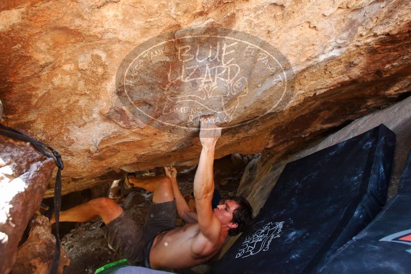 Bouldering in Hueco Tanks on 08/31/2019 with Blue Lizard Climbing and Yoga

Filename: SRM_20190831_1452510.jpg
Aperture: f/4.0
Shutter Speed: 1/160
Body: Canon EOS-1D Mark II
Lens: Canon EF 16-35mm f/2.8 L