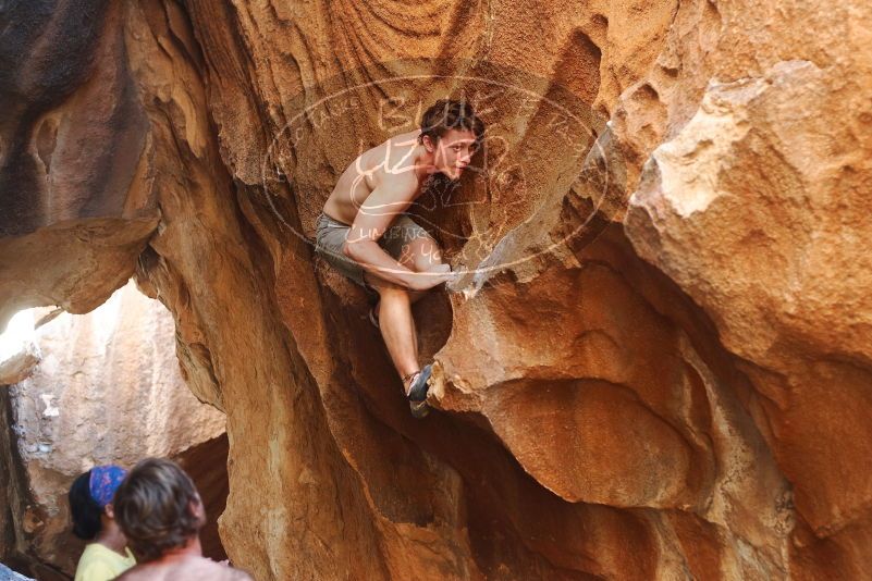 Bouldering in Hueco Tanks on 08/31/2019 with Blue Lizard Climbing and Yoga

Filename: SRM_20190831_1725520.jpg
Aperture: f/2.8
Shutter Speed: 1/250
Body: Canon EOS-1D Mark II
Lens: Canon EF 50mm f/1.8 II