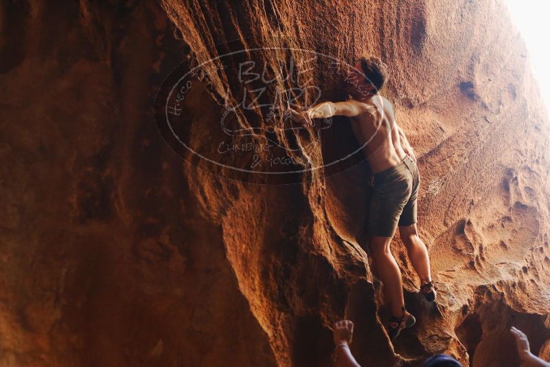 Bouldering in Hueco Tanks on 08/31/2019 with Blue Lizard Climbing and Yoga

Filename: SRM_20190831_1749190.jpg
Aperture: f/2.8
Shutter Speed: 1/200
Body: Canon EOS-1D Mark II
Lens: Canon EF 50mm f/1.8 II