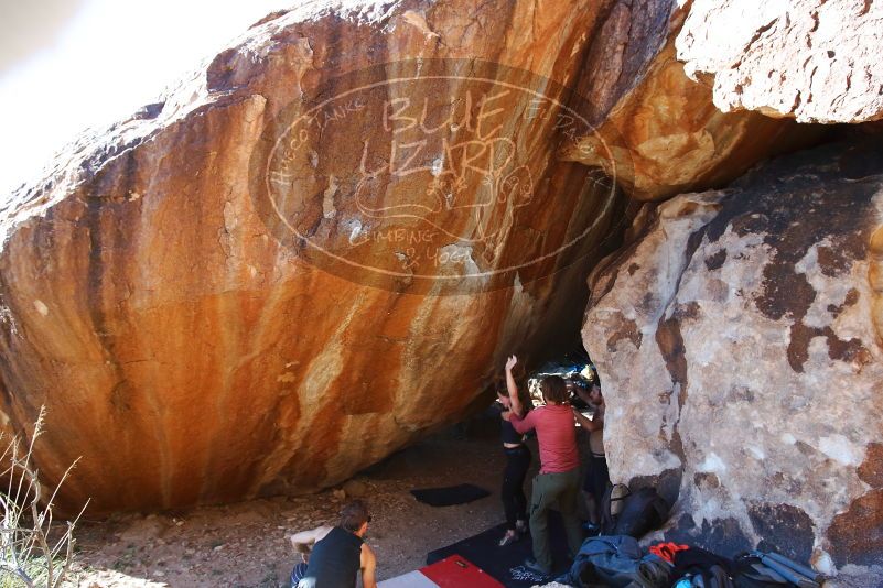 Bouldering in Hueco Tanks on 10/26/2019 with Blue Lizard Climbing and Yoga

Filename: SRM_20191026_1634110.jpg
Aperture: f/5.6
Shutter Speed: 1/250
Body: Canon EOS-1D Mark II
Lens: Canon EF 16-35mm f/2.8 L