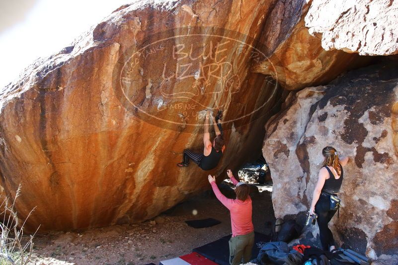 Bouldering in Hueco Tanks on 10/26/2019 with Blue Lizard Climbing and Yoga

Filename: SRM_20191026_1635450.jpg
Aperture: f/5.6
Shutter Speed: 1/250
Body: Canon EOS-1D Mark II
Lens: Canon EF 16-35mm f/2.8 L