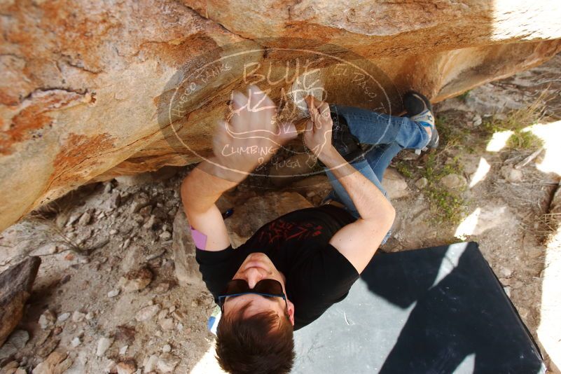 Bouldering in Hueco Tanks on 11/09/2019 with Blue Lizard Climbing and Yoga

Filename: SRM_20191109_1536310.jpg
Aperture: f/5.6
Shutter Speed: 1/200
Body: Canon EOS-1D Mark II
Lens: Canon EF 16-35mm f/2.8 L