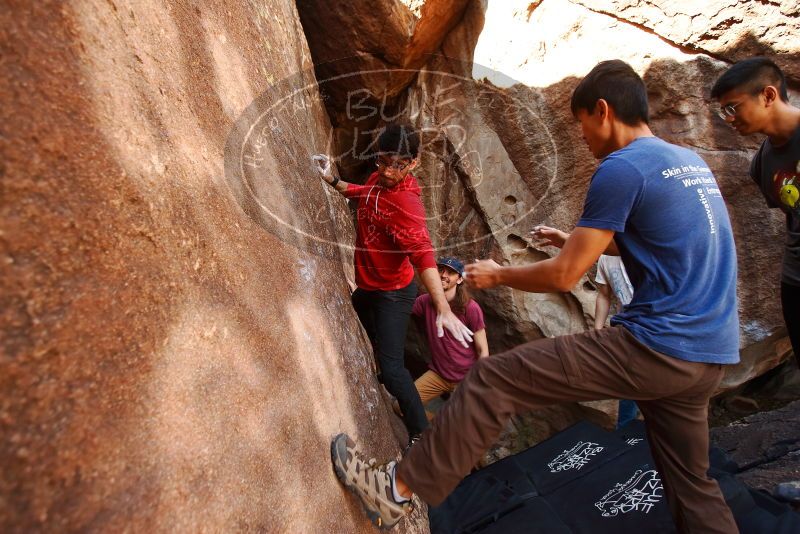 Bouldering in Hueco Tanks on 11/10/2019 with Blue Lizard Climbing and Yoga

Filename: SRM_20191110_1125460.jpg
Aperture: f/4.0
Shutter Speed: 1/200
Body: Canon EOS-1D Mark II
Lens: Canon EF 16-35mm f/2.8 L