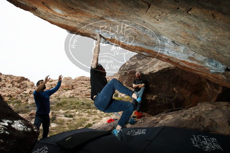 Bouldering in Hueco Tanks on 11/17/2019 with Blue Lizard Climbing and Yoga

Filename: SRM_20191117_1304200.jpg
Aperture: f/7.1
Shutter Speed: 1/250
Body: Canon EOS-1D Mark II
Lens: Canon EF 16-35mm f/2.8 L