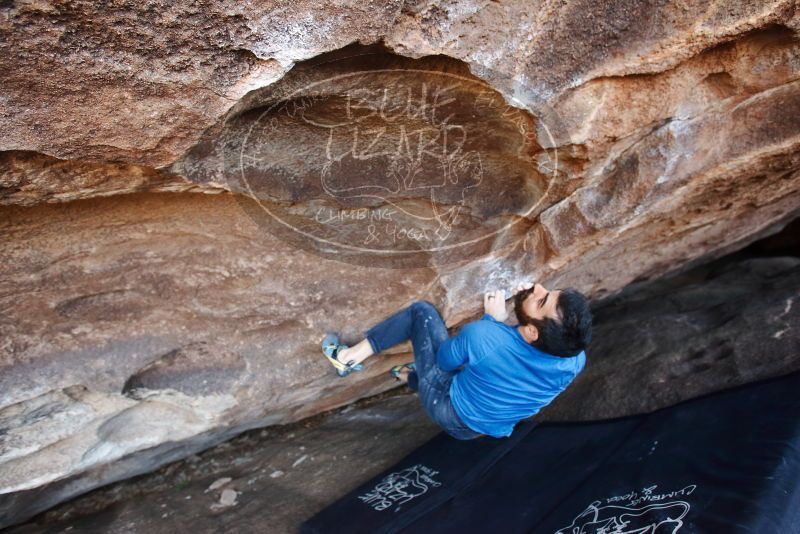 Bouldering in Hueco Tanks on 11/17/2019 with Blue Lizard Climbing and Yoga

Filename: SRM_20191117_1611540.jpg
Aperture: f/4.0
Shutter Speed: 1/250
Body: Canon EOS-1D Mark II
Lens: Canon EF 16-35mm f/2.8 L