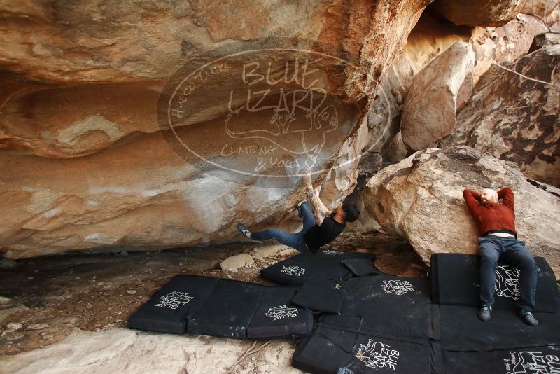 Bouldering in Hueco Tanks on 11/17/2019 with Blue Lizard Climbing and Yoga

Filename: SRM_20191117_1746180.jpg
Aperture: f/4.0
Shutter Speed: 1/250
Body: Canon EOS-1D Mark II
Lens: Canon EF 16-35mm f/2.8 L