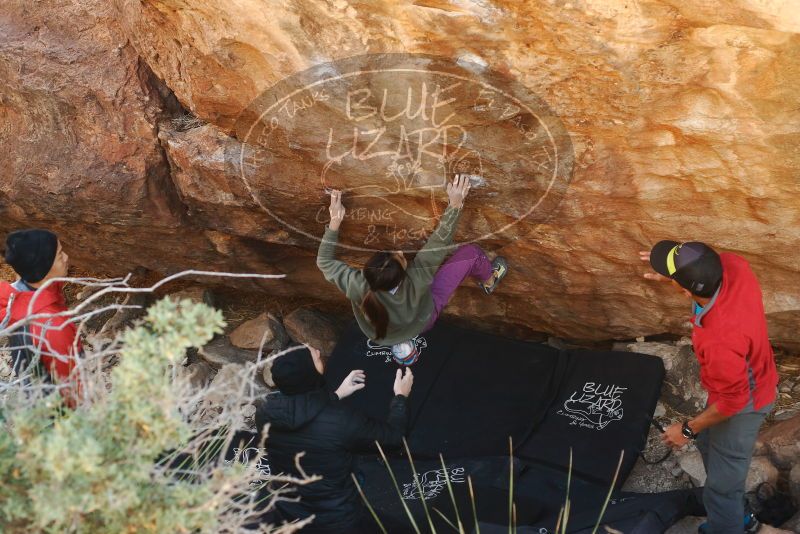 Bouldering in Hueco Tanks on 11/23/2019 with Blue Lizard Climbing and Yoga

Filename: SRM_20191123_1227340.jpg
Aperture: f/3.5
Shutter Speed: 1/250
Body: Canon EOS-1D Mark II
Lens: Canon EF 50mm f/1.8 II