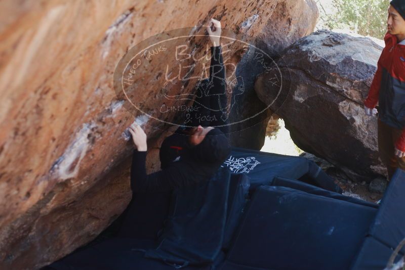 Bouldering in Hueco Tanks on 11/23/2019 with Blue Lizard Climbing and Yoga

Filename: SRM_20191123_1317390.jpg
Aperture: f/2.8
Shutter Speed: 1/250
Body: Canon EOS-1D Mark II
Lens: Canon EF 50mm f/1.8 II