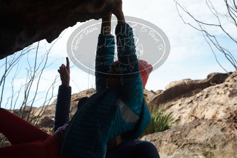 Bouldering in Hueco Tanks on 11/24/2019 with Blue Lizard Climbing and Yoga

Filename: SRM_20191124_1024170.jpg
Aperture: f/10.0
Shutter Speed: 1/250
Body: Canon EOS-1D Mark II
Lens: Canon EF 50mm f/1.8 II