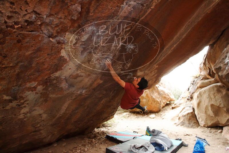 Bouldering in Hueco Tanks on 11/25/2019 with Blue Lizard Climbing and Yoga

Filename: SRM_20191125_1248090.jpg
Aperture: f/4.5
Shutter Speed: 1/250
Body: Canon EOS-1D Mark II
Lens: Canon EF 16-35mm f/2.8 L