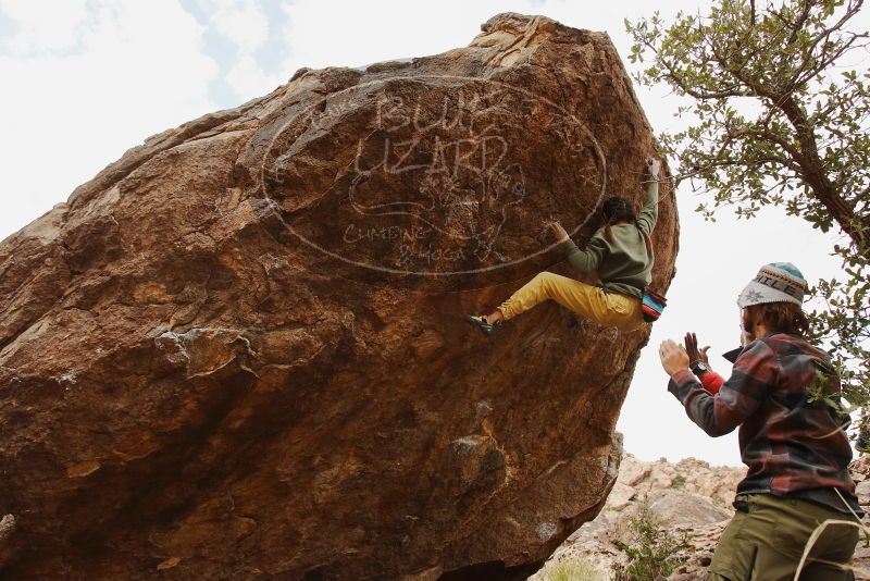 Bouldering in Hueco Tanks on 11/26/2019 with Blue Lizard Climbing and Yoga

Filename: SRM_20191126_1132080.jpg
Aperture: f/8.0
Shutter Speed: 1/250
Body: Canon EOS-1D Mark II
Lens: Canon EF 16-35mm f/2.8 L