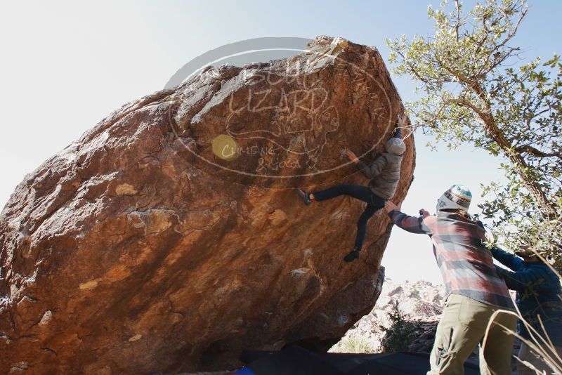 Bouldering in Hueco Tanks on 11/26/2019 with Blue Lizard Climbing and Yoga

Filename: SRM_20191126_1240300.jpg
Aperture: f/8.0
Shutter Speed: 1/250
Body: Canon EOS-1D Mark II
Lens: Canon EF 16-35mm f/2.8 L