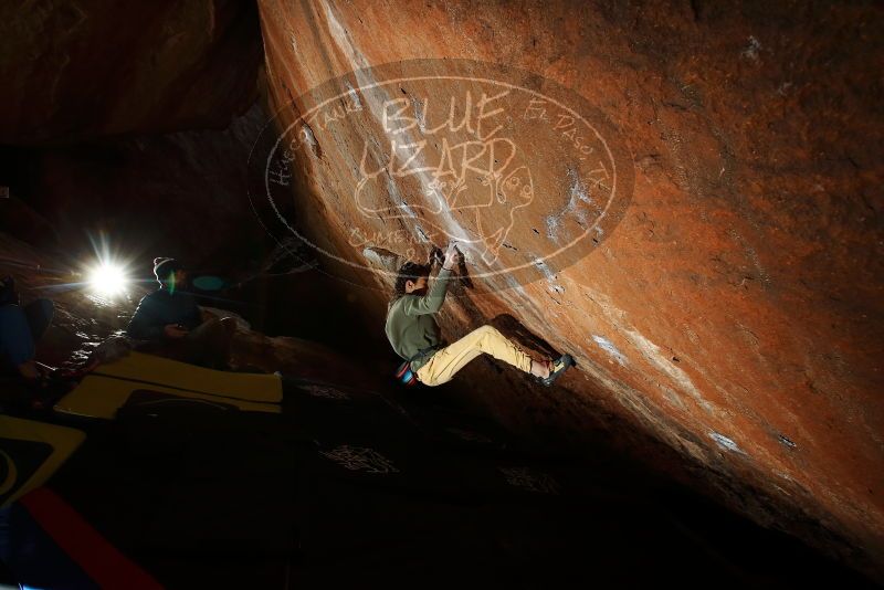 Bouldering in Hueco Tanks on 11/26/2019 with Blue Lizard Climbing and Yoga

Filename: SRM_20191126_1419040.jpg
Aperture: f/7.1
Shutter Speed: 1/250
Body: Canon EOS-1D Mark II
Lens: Canon EF 16-35mm f/2.8 L