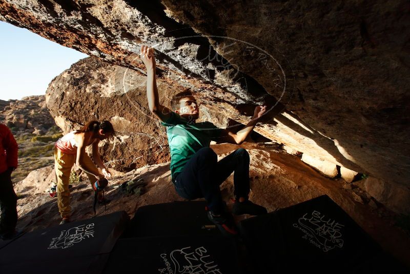 Bouldering in Hueco Tanks on 11/26/2019 with Blue Lizard Climbing and Yoga

Filename: SRM_20191126_1710241.jpg
Aperture: f/5.6
Shutter Speed: 1/250
Body: Canon EOS-1D Mark II
Lens: Canon EF 16-35mm f/2.8 L