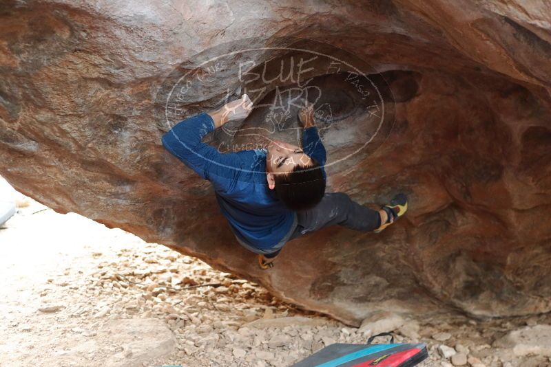 Bouldering in Hueco Tanks on 11/27/2019 with Blue Lizard Climbing and Yoga

Filename: SRM_20191127_1101491.jpg
Aperture: f/2.8
Shutter Speed: 1/250
Body: Canon EOS-1D Mark II
Lens: Canon EF 50mm f/1.8 II