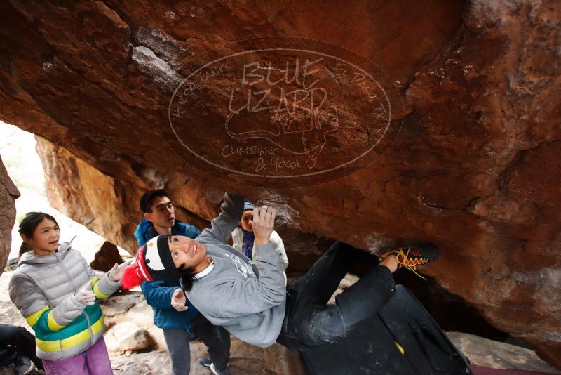 Bouldering in Hueco Tanks on 11/27/2019 with Blue Lizard Climbing and Yoga

Filename: SRM_20191127_1310140.jpg
Aperture: f/3.2
Shutter Speed: 1/250
Body: Canon EOS-1D Mark II
Lens: Canon EF 16-35mm f/2.8 L