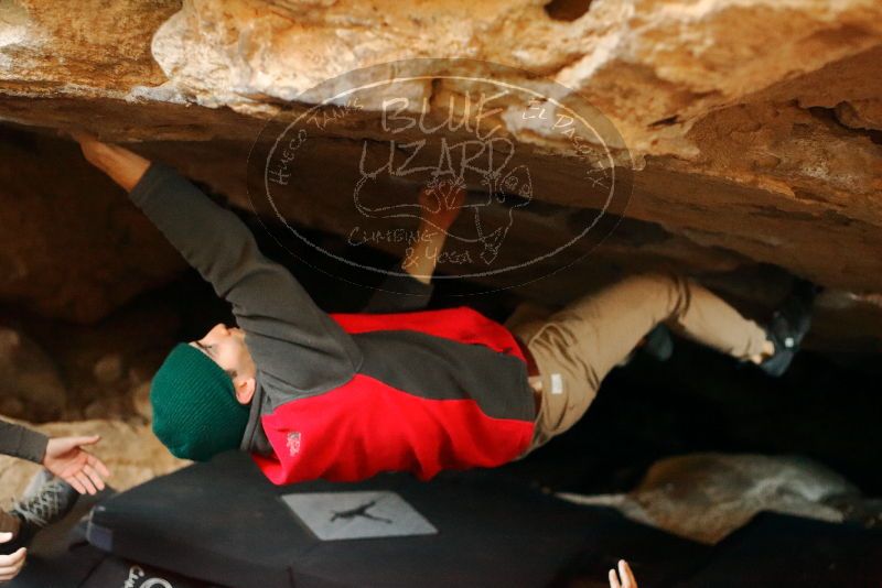 Bouldering in Hueco Tanks on 11/29/2019 with Blue Lizard Climbing and Yoga

Filename: SRM_20191129_1215420.jpg
Aperture: f/2.8
Shutter Speed: 1/250
Body: Canon EOS-1D Mark II
Lens: Canon EF 50mm f/1.8 II