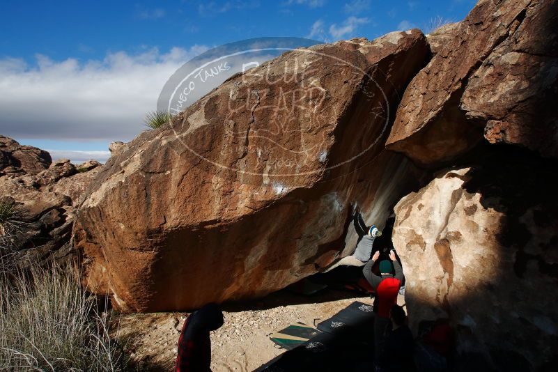 Bouldering in Hueco Tanks on 11/30/2019 with Blue Lizard Climbing and Yoga

Filename: SRM_20191130_1137530.jpg
Aperture: f/8.0
Shutter Speed: 1/320
Body: Canon EOS-1D Mark II
Lens: Canon EF 16-35mm f/2.8 L