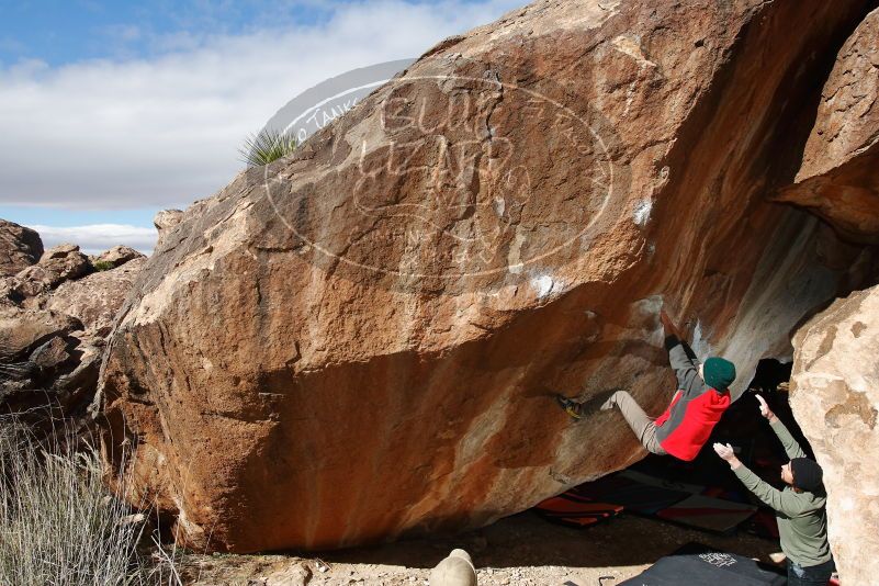 Bouldering in Hueco Tanks on 11/30/2019 with Blue Lizard Climbing and Yoga

Filename: SRM_20191130_1209170.jpg
Aperture: f/7.1
Shutter Speed: 1/250
Body: Canon EOS-1D Mark II
Lens: Canon EF 16-35mm f/2.8 L