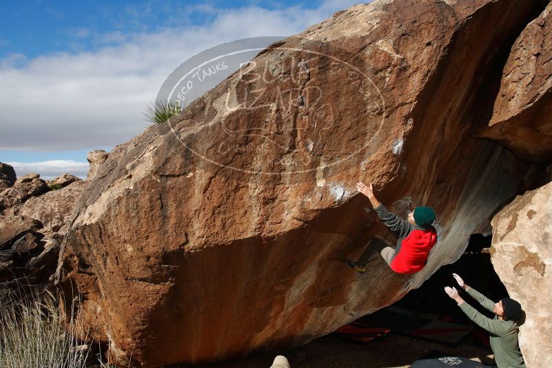 Bouldering in Hueco Tanks on 11/30/2019 with Blue Lizard Climbing and Yoga

Filename: SRM_20191130_1209260.jpg
Aperture: f/8.0
Shutter Speed: 1/250
Body: Canon EOS-1D Mark II
Lens: Canon EF 16-35mm f/2.8 L