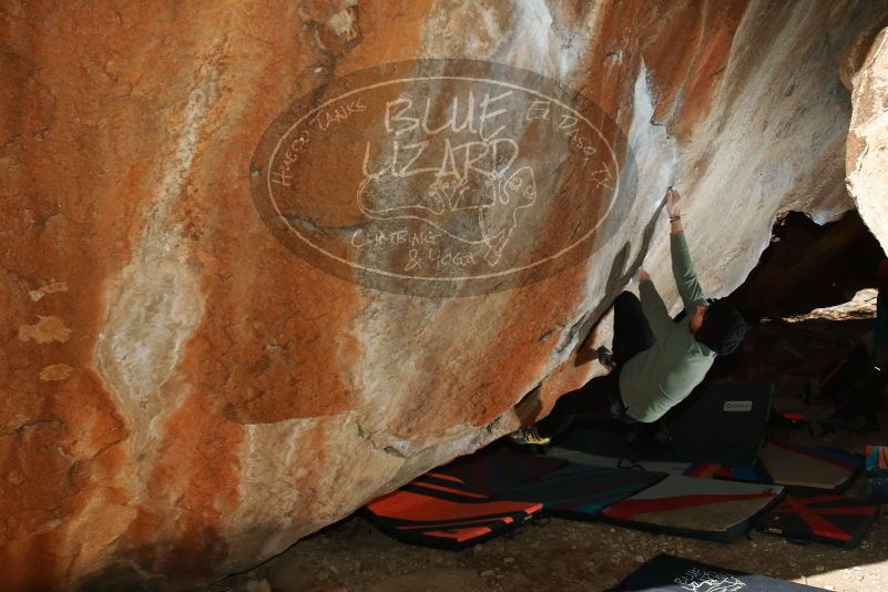 Bouldering in Hueco Tanks on 11/30/2019 with Blue Lizard Climbing and Yoga

Filename: SRM_20191130_1214170.jpg
Aperture: f/8.0
Shutter Speed: 1/250
Body: Canon EOS-1D Mark II
Lens: Canon EF 16-35mm f/2.8 L