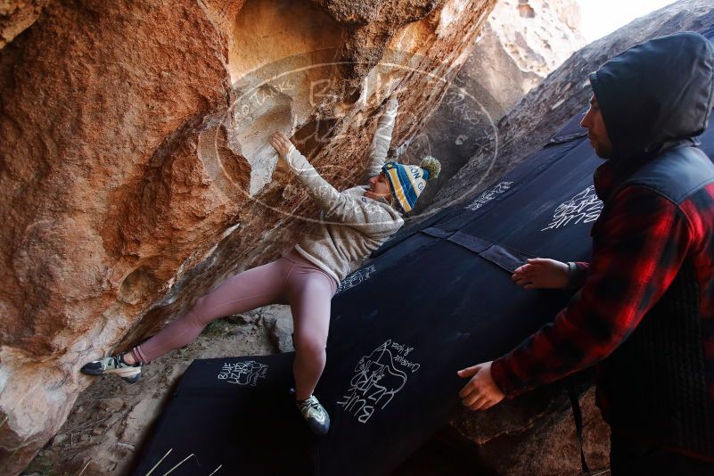 Bouldering in Hueco Tanks on 11/30/2019 with Blue Lizard Climbing and Yoga

Filename: SRM_20191130_1248070.jpg
Aperture: f/3.5
Shutter Speed: 1/250
Body: Canon EOS-1D Mark II
Lens: Canon EF 16-35mm f/2.8 L