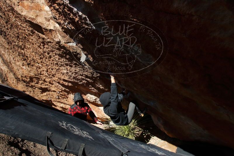 Bouldering in Hueco Tanks on 11/30/2019 with Blue Lizard Climbing and Yoga

Filename: SRM_20191130_1407110.jpg
Aperture: f/8.0
Shutter Speed: 1/320
Body: Canon EOS-1D Mark II
Lens: Canon EF 16-35mm f/2.8 L