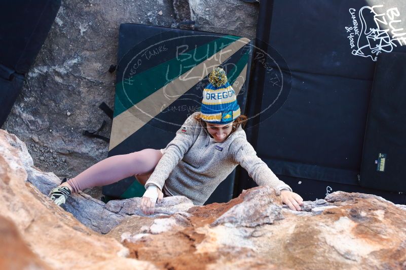 Bouldering in Hueco Tanks on 11/30/2019 with Blue Lizard Climbing and Yoga

Filename: SRM_20191130_1543130.jpg
Aperture: f/4.0
Shutter Speed: 1/250
Body: Canon EOS-1D Mark II
Lens: Canon EF 16-35mm f/2.8 L