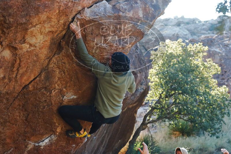 Bouldering in Hueco Tanks on 11/30/2019 with Blue Lizard Climbing and Yoga

Filename: SRM_20191130_1640580.jpg
Aperture: f/4.5
Shutter Speed: 1/250
Body: Canon EOS-1D Mark II
Lens: Canon EF 50mm f/1.8 II