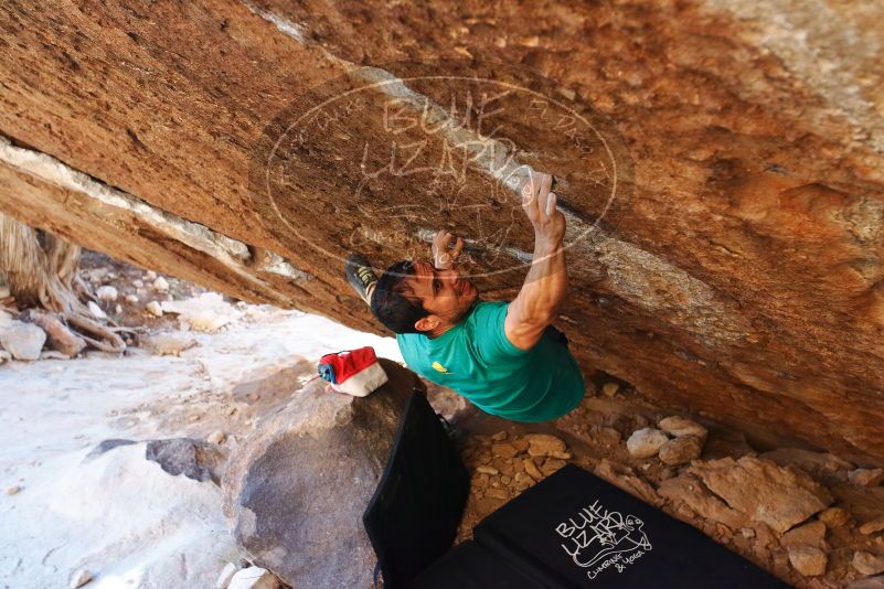 Bouldering in Hueco Tanks on 11/30/2019 with Blue Lizard Climbing and Yoga

Filename: SRM_20191130_1721130.jpg
Aperture: f/4.0
Shutter Speed: 1/250
Body: Canon EOS-1D Mark II
Lens: Canon EF 16-35mm f/2.8 L