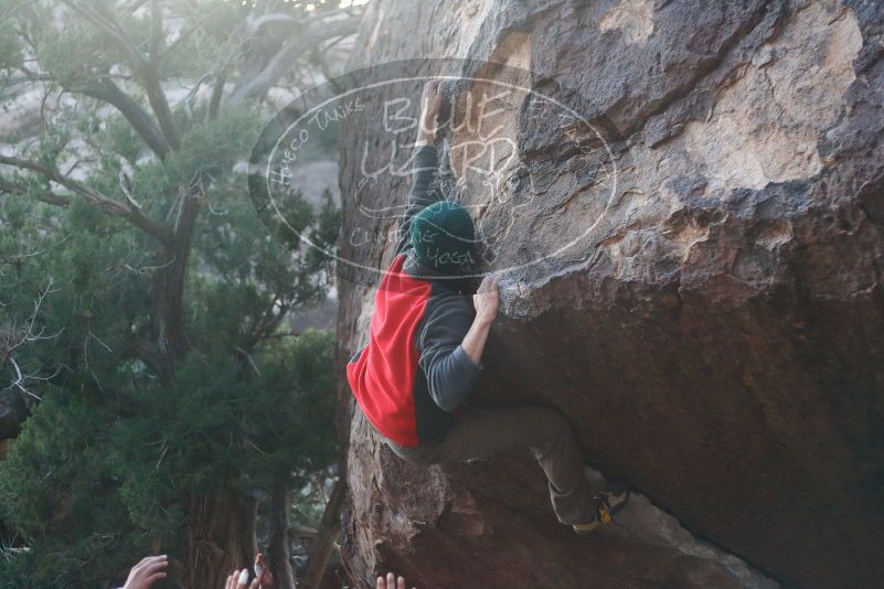 Bouldering in Hueco Tanks on 11/30/2019 with Blue Lizard Climbing and Yoga

Filename: SRM_20191130_1810050.jpg
Aperture: f/2.5
Shutter Speed: 1/250
Body: Canon EOS-1D Mark II
Lens: Canon EF 50mm f/1.8 II