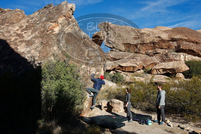 Bouldering in Hueco Tanks on 12/06/2019 with Blue Lizard Climbing and Yoga

Filename: SRM_20191206_1003580.jpg
Aperture: f/5.6
Shutter Speed: 1/640
Body: Canon EOS-1D Mark II
Lens: Canon EF 16-35mm f/2.8 L