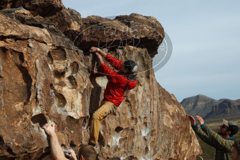 Bouldering in Hueco Tanks on 12/11/2019 with Blue Lizard Climbing and Yoga

Filename: SRM_20191211_0958100.jpg
Aperture: f/4.5
Shutter Speed: 1/400
Body: Canon EOS-1D Mark II
Lens: Canon EF 50mm f/1.8 II